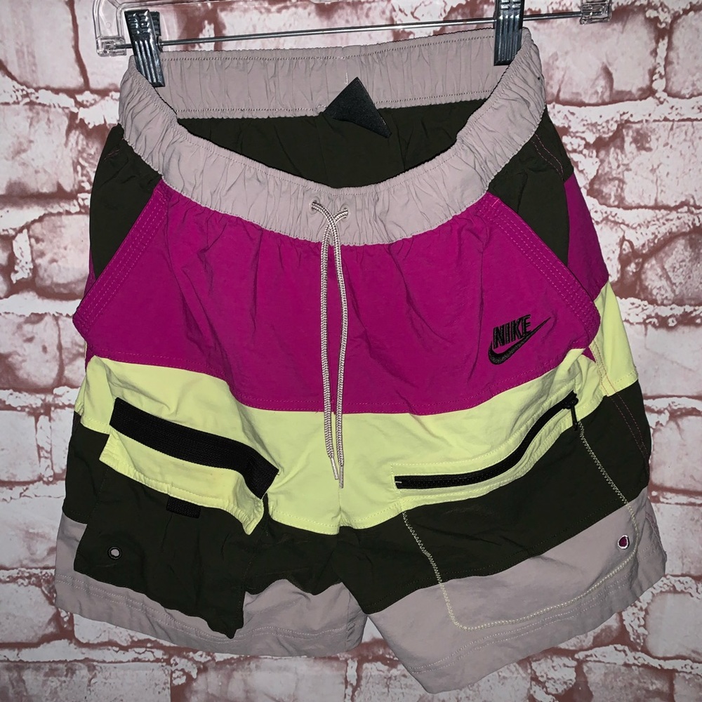 Nike NSW Hype Hike Shorts Small